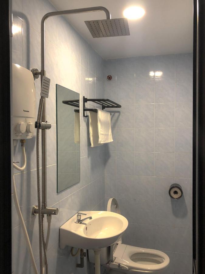 Hako Xpress Tmn Skudai Baru Hotel Luaran gambar